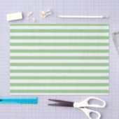 Hellgrüne und weiße Streifen Seidenpapier (Handwerk)