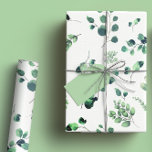 Hellgrüner Eukalyptus Rustikale Vegetation Wasserf Geschenkpapier<br><div class="desc">Lassen Sie sich mit unserem grünen Eukalyptus Watercolor Wrapping Paper vom Grünen & Wald verwöhnen. Dieses Verpackungspapier ist perfekt für Hochzeiten, Babyduschen und Brautpartys geeignet und bietet üppige Eukalyptus-Blätter in verschiedenen Grüntönen, die schön in zarten Aquarellen gerendert sind. Das botanische Design spiegelt die ruhige Schönheit der Vegetation wider und ist...</div>