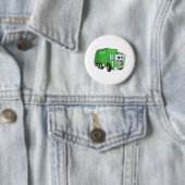 Hellgrüner Lächelnder Müllwagen Cartoon Button (Beispiel)