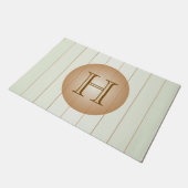 Hellgrüner Tan Pinstripe Monogram Door Mat Fußmatte (Schrägansicht)