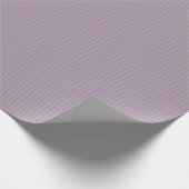 Helllila und Grau schräge Streifen Geschenkpapier (Ecke)