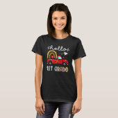 Hello 1st Grade Truck Rainbow Teacher Student Back T-Shirt (Vorne ganz)