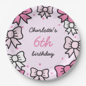 Hello Cutie Cartoon Pink Bow Birthday Party Pappteller (Vorderseite)