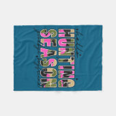 Hello Deer Season Goodbye Boyfriend Camo Flag Hunt Fleecedecke (Vorderseite (Horizontal))