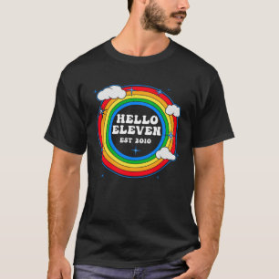 Hello Eleven Est 2010 Niedliche Regenbogenwolken 1 T-Shirt