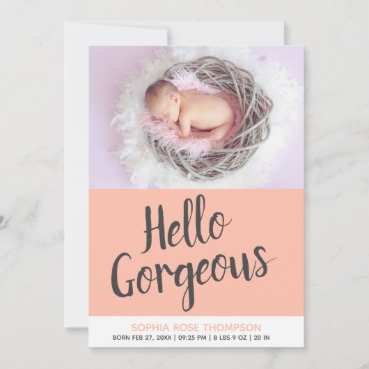Hello Gorgeous Typografy Foto Pink Baby Girl Ankündigung (Vorderseite)