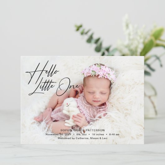 Hello Little One Elegantes Script Foto Birth Ankündigung (Stehend Vorderseite)