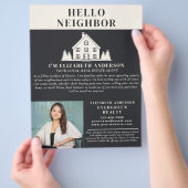 Hello Neighbour Gray Rustic Real Anwesen Agent Fot Flyer (Hand)
