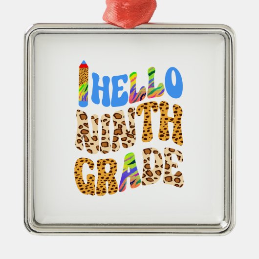 Hello Ninth Grade Ornament Aus Metall (Vorne)