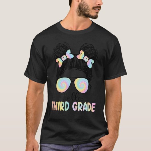 Hello Third Grade Messy Kid Bun Gefärbte Krawatte T-Shirt (Vorderseite)