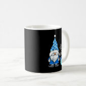 Hello Winter, Nordic Christmas Gnome Kaffeetasse (VorderseiteRechts)