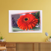 Hellorange Blüte Leinwanddruck (Insitu (Wohnzimmer))