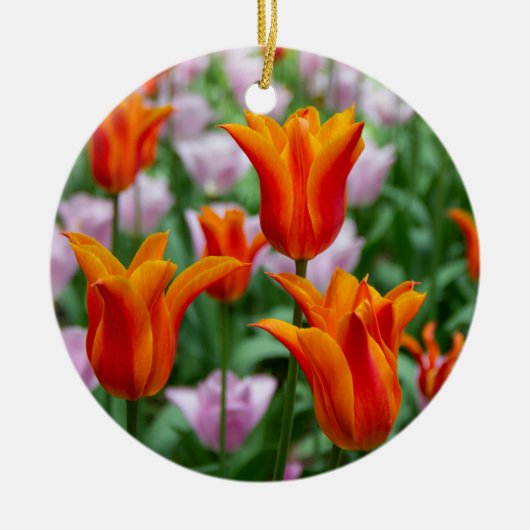 Hellorange Tulpen im Park Keramik Ornament (Vorne)