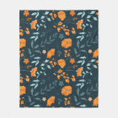 hellorangefarbene Blume und Beeren mit blau-grün Fleecedecke (Vorderseite)