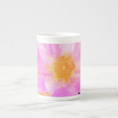 Hellrosa Aquarellblume Knochen-China Tasse (Vorderseite)