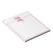 Hellrosa Aquarellblumen personalisiert Notizblock (angewinkelt)