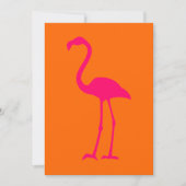 Hellrosa Flamingo auf Orange Einladung (Vorderseite)
