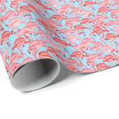 Hellrosa Flamingos auf blau Geschenkpapier (Rolleneckpunkt)