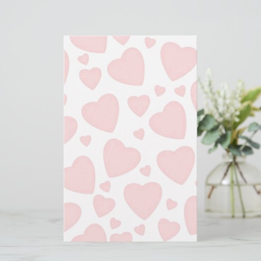 Hellrosa Herzen Briefpapier (Stehend Vorderseite)