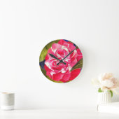 Hellrosa Kamelien Blume Runde Wanduhr (Zuhause)