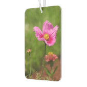 Hellrosa Kosmos-Blume auf Grün Autolufterfrischer (Links)