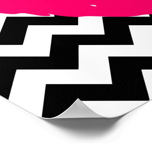 Hellrosa Lippen auf schwarzen und weißen Zigzag Poster (Ecke)