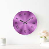 Hellrosa Metallische Uhr mit römischen Zahlen (Zuhause)