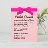 Hellrosa mit Herz-und rosafarbenem Brautparty Einladung (Stehend Vorderseite)
