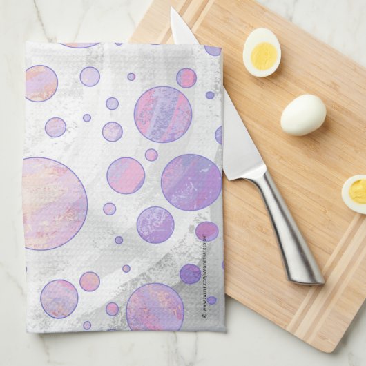 Hellrosa Polka Dot Muster Handtuch (Viertel Falte)