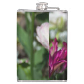 Hellrosa Tulpen an einem sonnigen Tag Flachmann (Rückseite)