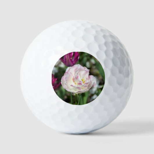 Hellrosa Tulpen an einem sonnigen Tag Golfball (Vorderseite)