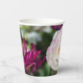 Hellrosa Tulpen an einem sonnigen Tag Pappbecher (Vorderseite)