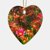 Hellrosa und gelbe Daisy Wilde Blume Keramik Ornament (Links)