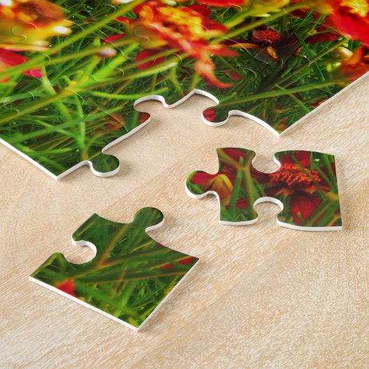 Hellrosa und gelbe Daisy Wilde Blume Puzzle (Seite)