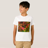 Hellrosa und gelbe Daisy Wilde Blume T-Shirt (Vorne ganz)