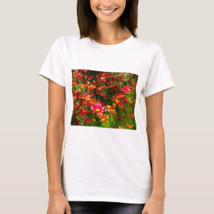 Hellrosa und gelbe Daisy Wilde Blume T-Shirt