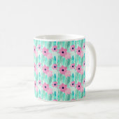 Hellrosa und grüne florale Monogramm Kaffeetasse (VorderseiteRechts)