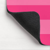 Hellrosa und heiß rosa Streifen Mousepad (Ecke)