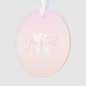 Hellrosa und Pfirsichfarben Ombre Name & Monogramm Ornament (Vorderseite)