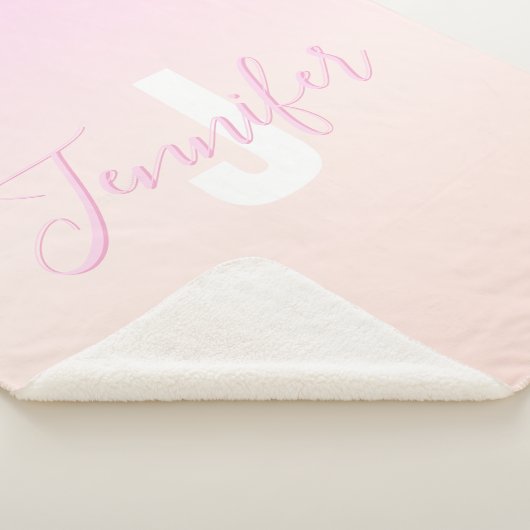 Hellrosa und Pfirsichfarben Ombre Name & Monogramm Sherpadecke (3/4)