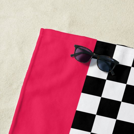 Hellrosa und Schachbrett Strandtuch (Beispiel)