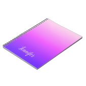 Hellrosa und violett personalisierter Ombre Notizblock (Linke Seite)