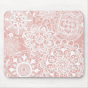 Hellrosa und weißes Mandala-Muster Mousepad