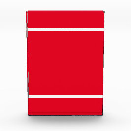 Hellroter Farbblock Oben untere Streifen weiß Fotoblock