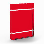 Hellroter Farbblock Oben untere Streifen weiß Fotoblock (Links)