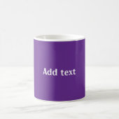 Hellvioletter Hintergrund, Weißer Text,  Kaffeetasse (Mittel)