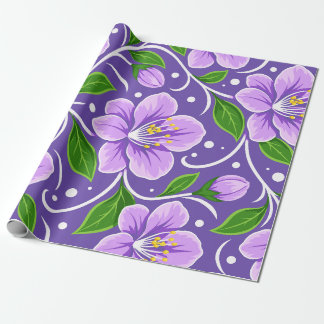Hellviolettes Blumenmuster mit grünen Blättern Geschenkpapier