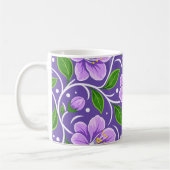 Hellviolettes Blumenmuster mit grünen Blättern Kaffeetasse (Links)