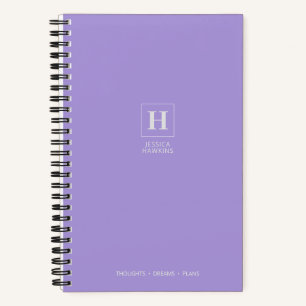 Hellviolettes klassisches Monogramm Notizblock