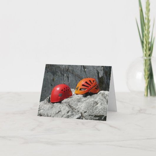 Helme auf einer schwarzen Karte (Vorderseite)